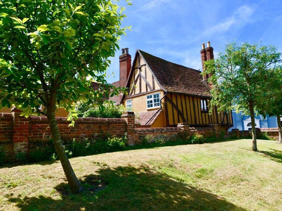Huge Luxury 8 Bed Manor House Hot Tub Pool Table Vila Saffron Walden Exterior foto